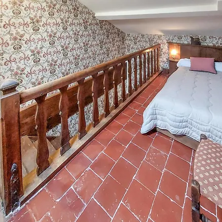 7 Bedroom Awesome In Charlieu